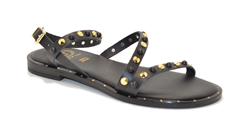 SANDALO IN VERA PELLE NERO CON BORCHIE 